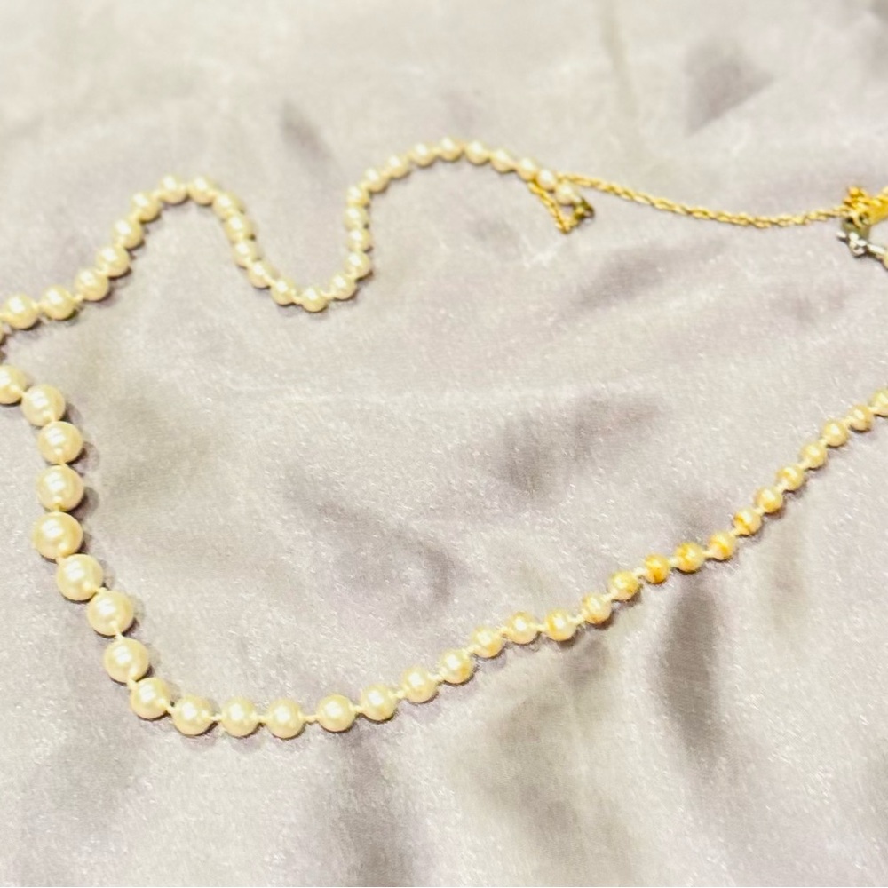 Gold and Cream Necklace with Smooth Discs and Polished Finish